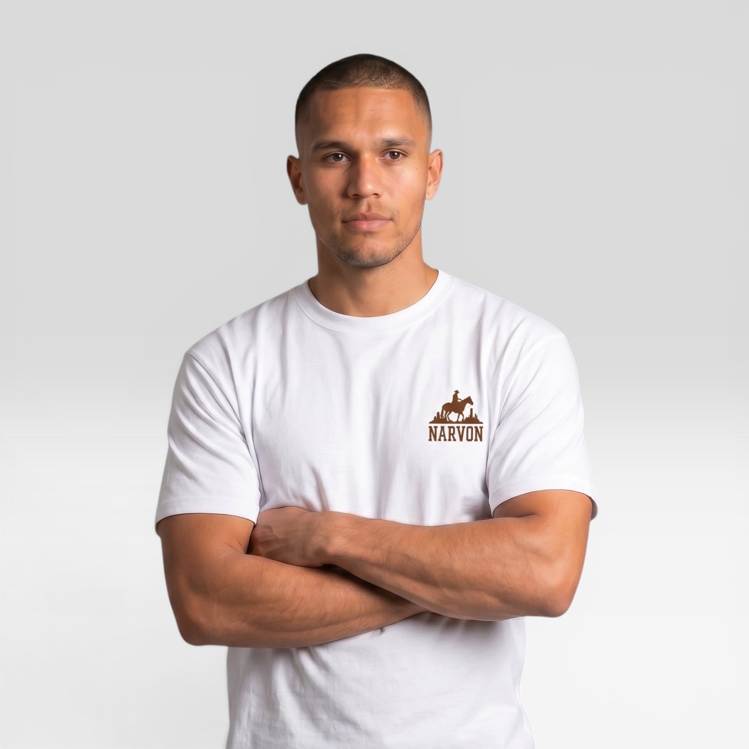 Men’s plain white cotton crew neck t-shirt with relaxed fit and simple everyday style
